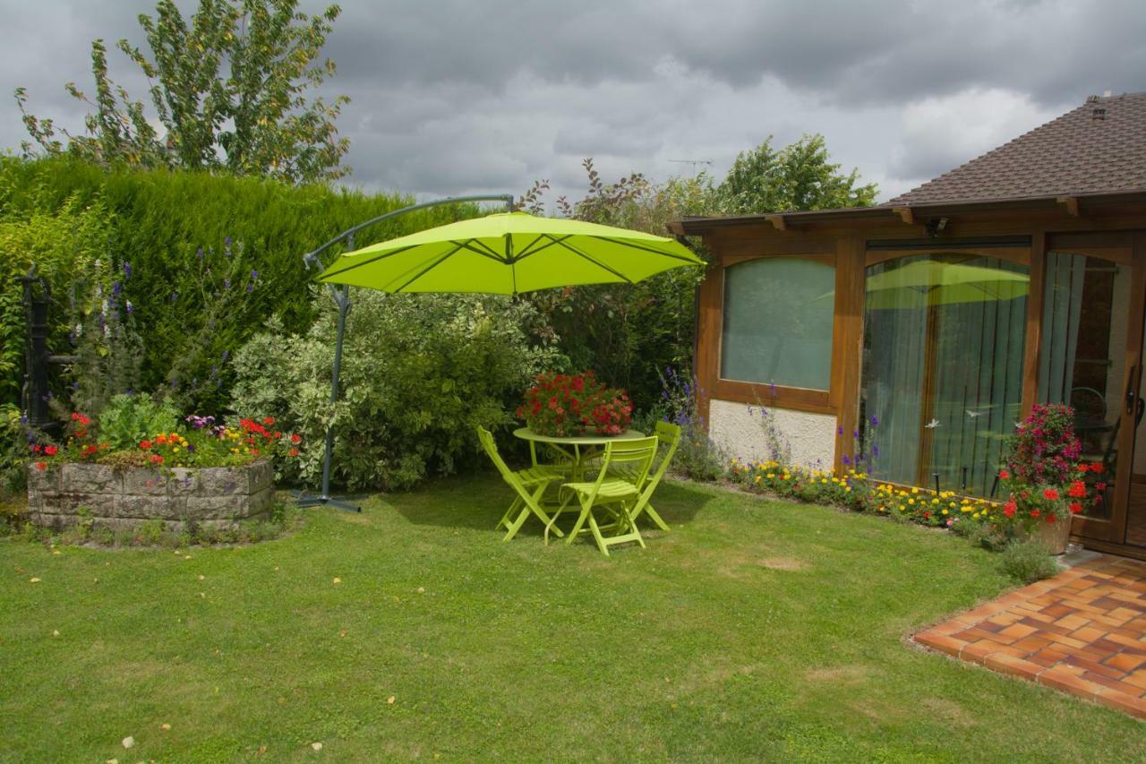 Les Rendzines Nuisement-sur-Coole Exterior foto