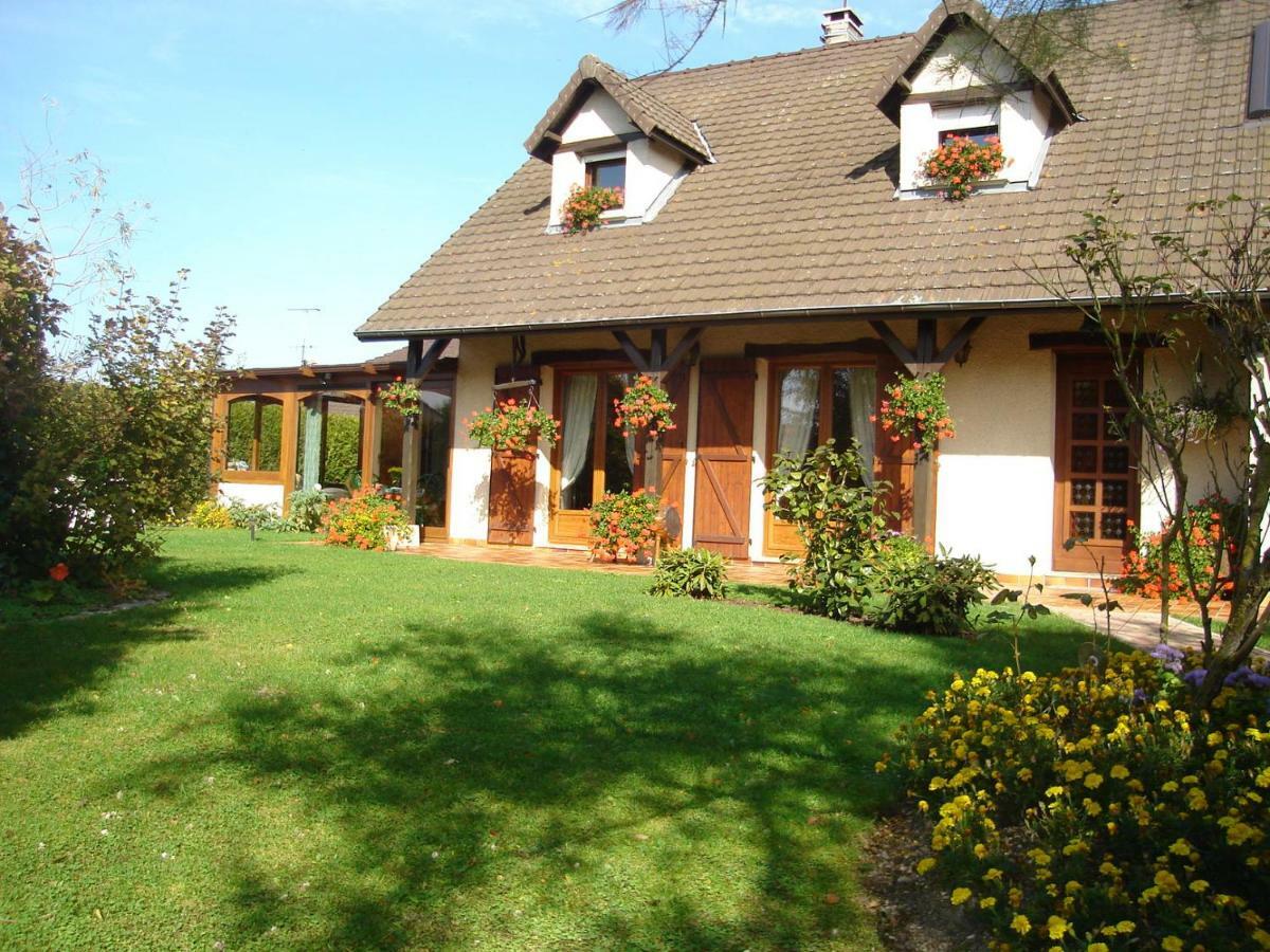 Les Rendzines Nuisement-sur-Coole Exterior foto